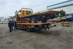 修武同城汽车补胎